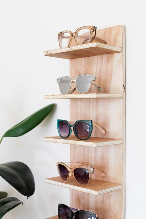 Renter Friendly DIY Sunglasses Holder for End of Summer Storage | ctrl + curate Renter Friendly Diy, Diy Sunglasses Holder, Sunglasses Storage Diy, Diy Sunglasses, Sunglasses Organizer, Sunglasses Display, Sunglasses Storage, Earring Display Stands, Sunglasses Holder