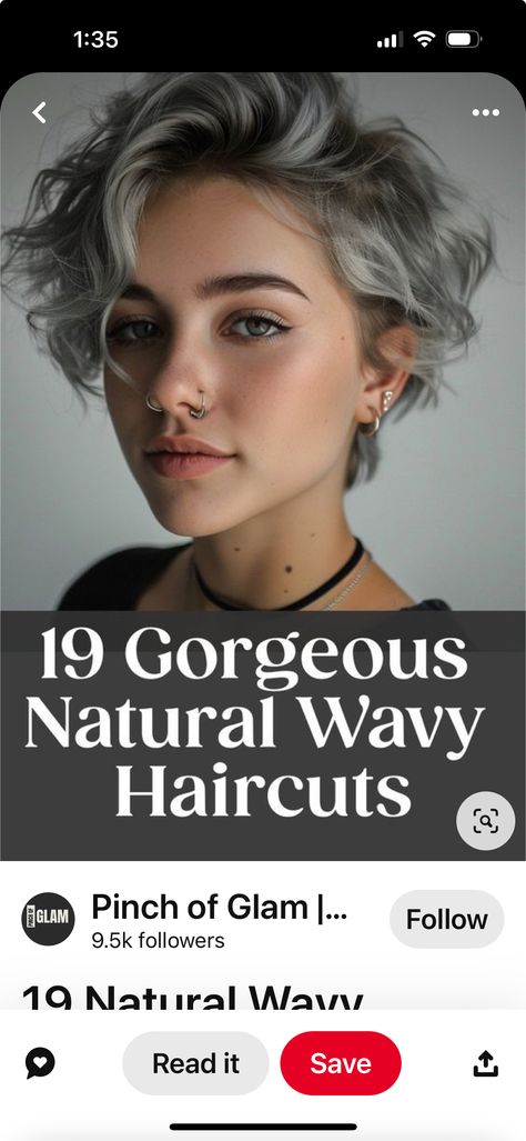 Shorter Medium Length Haircut, Shorter Haircuts For Wavy Hair, Layers For Wavy Hair Short, Short Hairstyle Wavy Hair Women, Pixie Wavy Hairstyles For Women, Short Haïr Cut For Wavy Hair Girl, Shorter Haircuts For Curly Hair, Cute Short Hairstyles For Wavy Hair, Short Feminine Haircut Wavy