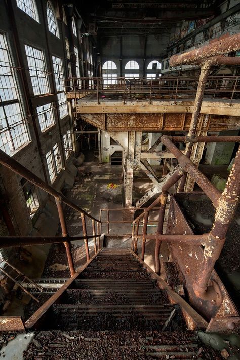 Photo of Market St. Power Plant ©Tom Kirsch, http://opacity.us Abandoned Factory Interior, Abandoned Power Plant, Abandoned Building Interior, Lower Class Aesthetic, Abandoned Interior, Abandoned Street, Industrial Decay, Turbine Hall, Apocalypse Aesthetic