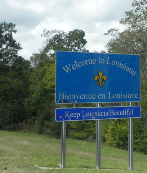 Welcome to Louisiana Sign Fall 2014 Louisiana Tattoo, Washington Road Trip, Lake Pontchartrain, Louisiana Style, State Signs, Memorial Weekend, Us Road Trip, Usa States, Louisiana State