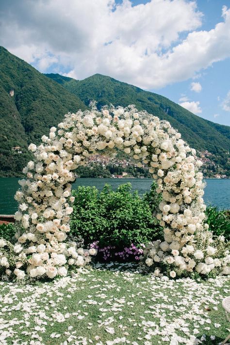 An Intimate and Romantic Lake Como Wedding Overflowing With Flowers Lake Como Wedding Ceremony, Lake Como Wedding Flowers, Lake Como Wedding Reception, Lake Como Wedding Venues, Lirika Matoshi, Tropical Wedding Theme, Wedding Chuppah, Lake Chelan, Beachy Chic