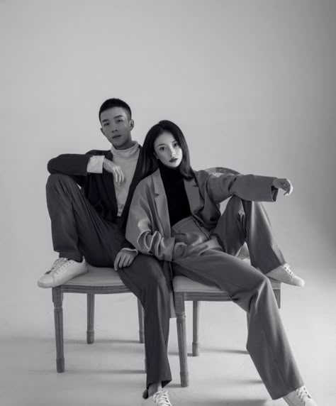 Seating On Lap Couple, Korean Couples Photoshoot, Man And Woman Photoshoot, Korean Couple Poses, Couple Model Photoshoot, Male And Female Photoshoot, Vogue Couple Photoshoot, Fashion Couple Aesthetic, Couple Model Poses