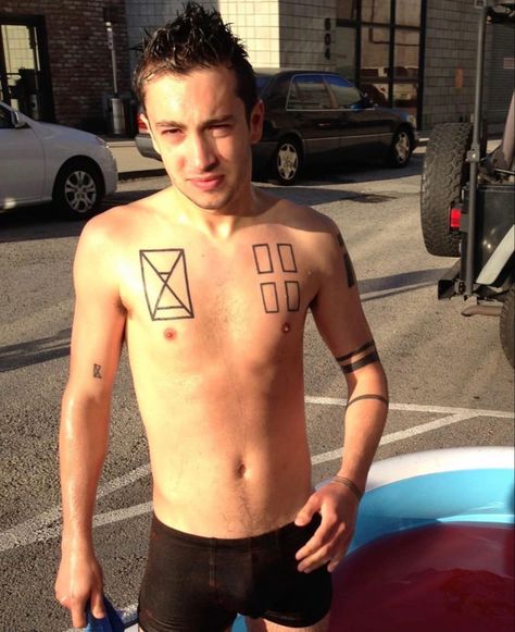 Tyler Joseph Tattoos, Twenty One Pilots Tattoo, Pilot Tattoo, Dream Dream, Tyler And Josh, Tyler Joseph, One Pilots, Great Bands, Twenty One Pilots