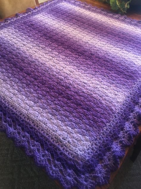 Shell Stitch Baby Blanket, Shell Stitch Crochet, Crocheted Afghans, Heart Purple, Crochet Afgans, Shell Stitch, Crochet Borders, Knitted Wit, Purple Ombre