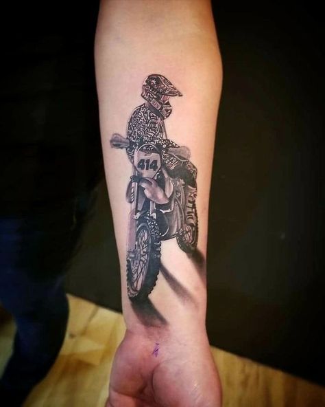 Motocross Tattoo Ideas, Motocross Tattoo, Dirt Bike Tattoo, Tattoos For Dad Memorial, Tattoo Perna, Tattoo Pierna, Tatoo Inspiration, Motorcycle Tattoos, Bike Tattoos