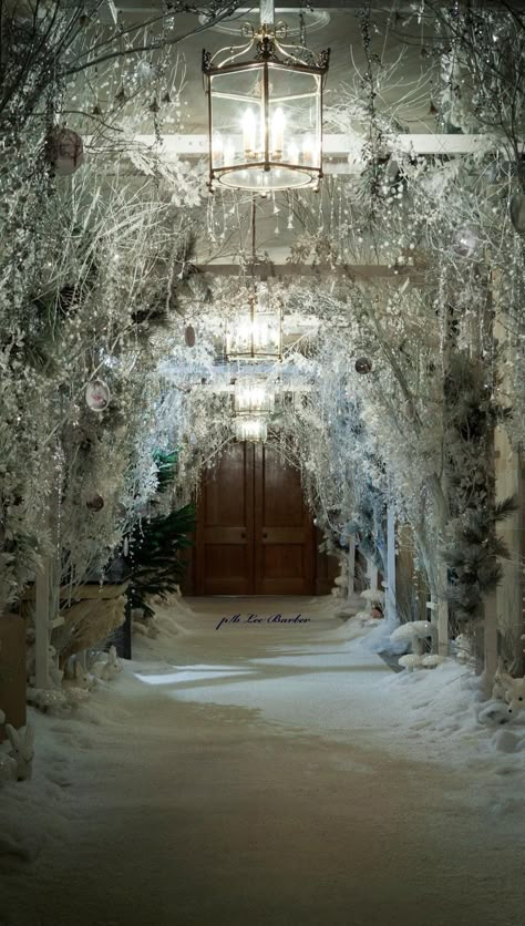 Chatsworth Christmas, Christmas Venue, Glamorous Christmas Tree, Christmas Grotto, Event Entrance, Snow Theme, Meet Me At Midnight, Christmas Displays, Chatsworth House