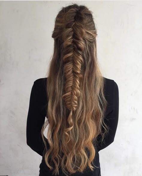 Half up half down ||Fishtail braid Casual Braided Hairstyles Half Up, Wedding Hair Fishtail Braid Half Up Half Down, Fishtail Braid Half Up Half Down, Braid Hairstyle Ideas, Braid Half Up, Long Straight Black Hair, Fishbone Braid, Western Hair, Brown Hair Inspiration