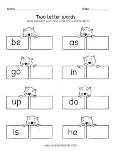 Two letter words read and write worksheet Two Letter Words For Kids Chart, 2 Letter Words Worksheets, Two Letter Words For Kids Worksheet, 2 Letter Sight Words, Best Scrabble Words, Words Worksheets For Kindergarten, Preschool Sight Words Activities, Sound Chart, Senior Kindergarten