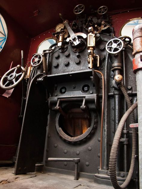 Train Reference, Locomotive Engine, Engine Room, Old Train, Beautiful Background, Steam Train, Train Engines, Steam Engine, Steam Trains