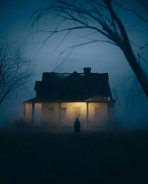 sky, house, fog, home, bungalow, light, window, storm, building, haunt, family, tree, abandoned, smoke, architecture, dawn, winter, mist, silhouette, ghost Cinematic Horror Photography, Dark Cinematic Photography, Southern Horror, Dp Inspiration, Noir Painting, Eerie Images, Cold Lighting, Gothic Americana, Night Paintings