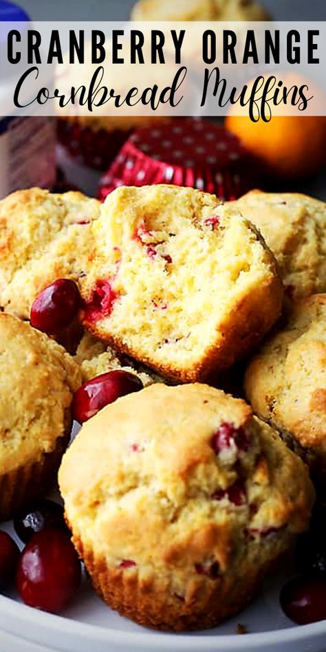 Breakfast Cornbread Muffins, Cranberry Cornbread Muffins, Cornbread Dessert Recipes, Autumn Muffin Recipes, Christmas Cornbread, Breakfast Cornbread, Recipe For Cornbread, Snack Muffins, Cranberry Cornbread