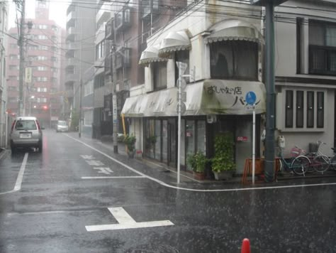 Rainy Day In Nippori by hieislover07.deviantart.com Japan Rainy Day, Rainy Day In Japan, Japan Core, Japan Icon, Japanese Countryside, Rainy City, Rainy Day Aesthetic, Japan Life, Japan Street