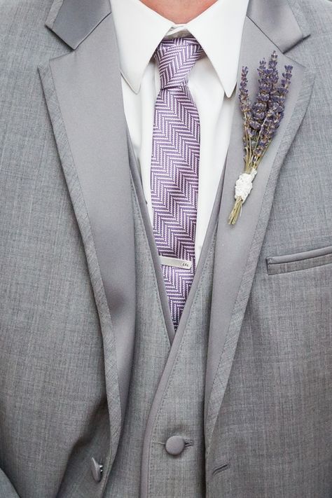 Groomsmen Attire Grey, Lavender Boutonniere, Purple And Green Wedding, Wedding Flower Guide, Lilac Wedding, Purple Wedding Flowers, Wedding Groomsmen, Wedding Flower Inspiration, Lavender Candle