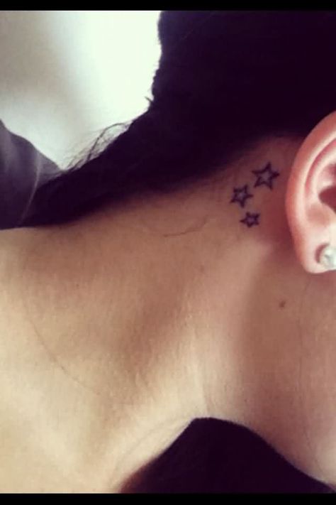 Stars Behind Ear Tattoo, Star Tattoos Behind Ear, Star Tattoo On Wrist, Small Star Tattoos, Behind Ear Tattoos, Side Neck Tattoo, Cool Wrist Tattoos, Star Tattoo Designs, Latest Tattoos