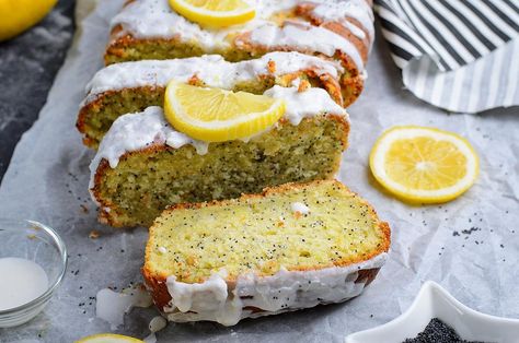 I don’t know if you remember the Starbucks glazed loaf recipe. It was available at Starbucks a long time ago. That’s why I love making a Starbucks lemon poppy seed loaf copycat recipe. Now I can enjoy a slice whenever I want! If you are a Starbucks baked goods fan and looking for a Starbucks copycat loaf recipe, this is a great one to test out. You will love this glazed lemon poppy seed bread! Are you a Starbucks baked goods fan, too? Enjoy this easy loaf! #starbucks #loaf #poppyseed #copycat Healthy Lemon Cake, Venison Meals, Poppy Seed Loaf, Lemon Poppy Seed Loaf, Grapefruit Cake, Seed Loaf, Healthy Breakfast Bowl, Poppy Seed Bread, Starbucks Lemon