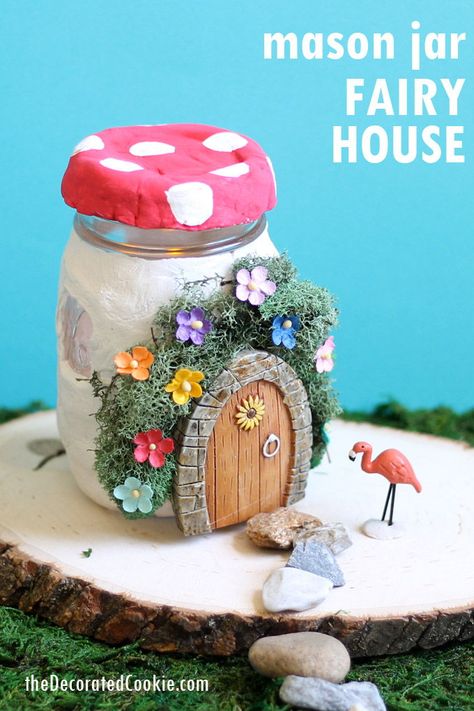 Fairy house idea: Use air-dry clay and mason jars to make a light-up fairy garden mason jar home decoration.  Video tutorial included. #FairyHouse #masonjar Garden Crafts For Kids, Fairy House Crafts, Clay Fairy House, Clay Fairy, Fairy House Diy, Fairy Garden Designs, Fairy Garden Crafts, Fairy Furniture, Clay Fairies