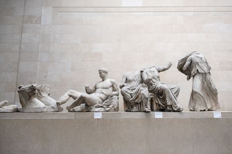 The Parthenon Marbles Were Painted in Bright Colors and With Intricate Designs, a New Study Reveals | Artnet News Elgin Marbles, Greek Statues, Athena Goddess, Marble Painting, Acropolis, Art Institute Of Chicago, Ancient Rome, British Museum, Ancient Greece