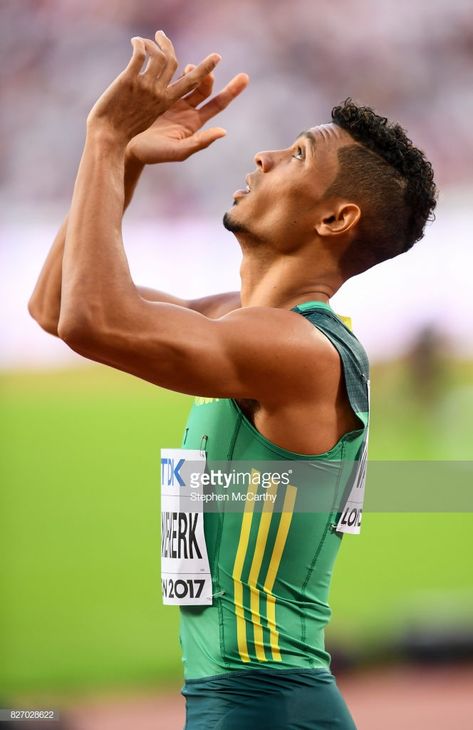 London , United Kingdom - 6 August 2017; Wayde van Niekerk of South Africa before his semi-final of the Men's 400m event during day three of the 16th IAAF World Athletics Championships at the London Stadium in London, England. Wayde Van Niekerk, Applying To College, London Stadium, Van Niekerk, World Athletics, Custody Battle, Usain Bolt, Shiva Wallpaper, Ohio State University