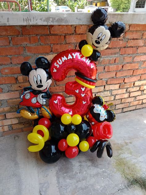 Mickey Mouse Balloon Centerpieces, Minnie Mouse Balloon Bouquet, Mickey Mouse Balloon Bouquet, Mickey Mouse Balloon Decor, Mickey Mouse Balloon Garland, Mickey Mouse Balloon Arch, Mickey Valentines, Mickey Mouse Smash Cakes, Mickey Mouse Balloon