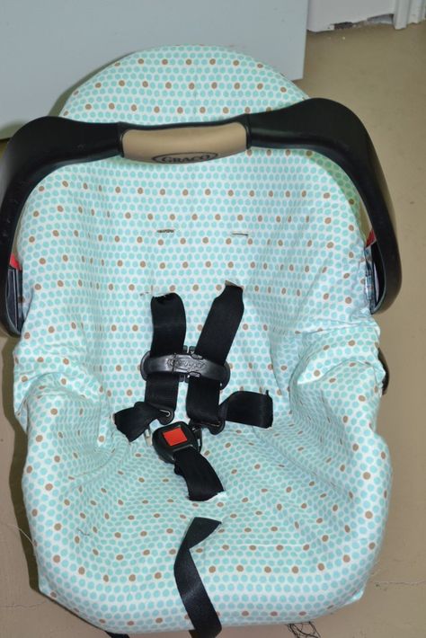 A Vision to Remember-crafting, sewing, creating, eating, sahm, cooking, LOVING: FREE PATTERN: Car Seat Cover Pattern Diy Baby Carrier Cover, Baby Car Seat Cover Pattern, Car Seat Cover Pattern Free, Diy Car Seat Cover, Car Seat Cover Pattern, Diy Baby Carrier, Car Seat Liner, Baby Carrier Cover, Rag Quilt Patterns