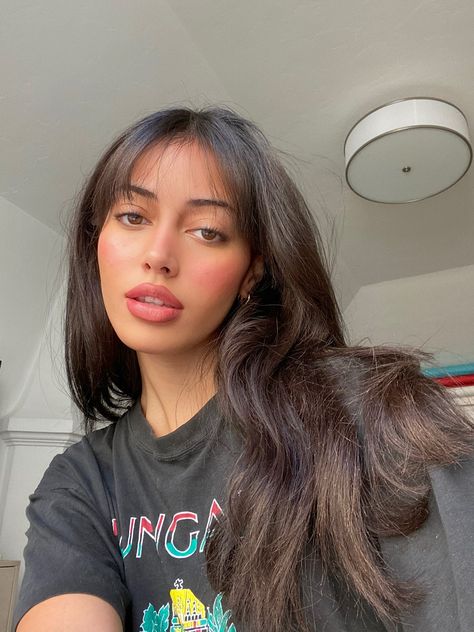 Cindy Kimberly on Twitter: "🥰🥰… " Wispy Bangs Round Face, Kimberly Hair, Bangs For Round Face, Hair Things, Cindy Kimberly, Wispy Bangs, Haircuts Straight Hair, Long Hair With Bangs, Aesthetic Hair