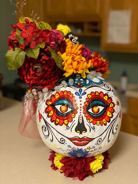 Mexican Pumpkin Decorating Ideas, Pumpkin Painting Ideas Mexican, Day Of The Dead Pumpkin Painting Ideas, Frida Kahlo Pumpkin Painting, Dia De Los Muertos Pumpkin Ideas, Pumpkin Painting Ideas Dia De Muertos, Witch Painting Pumpkin, Day Of The Dead Painted Pumpkins, Day Of The Dead Pumpkin Painted