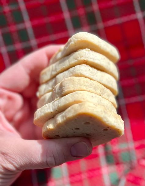 Discard Shortbread Cookies, Sourdough Cowboy Cookies, Sourdough Bars Recipes, Sourdough Brown Butter Cookies, Sourdough Butter Cookies, Sourdough Discard Shortbread Cookies, Sourdough Shortbread Cookies, Sourdough Sparrow, Christmas Sourdough Recipes