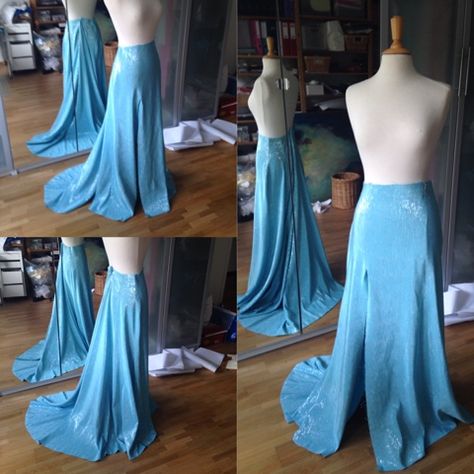 filmkostueme.ch: Elsa skirt WIP Elsa Frozen 2 Dress, Narnia Wedding, Disney Princess Diy, Disney Cosplay Costumes, Frozen Fashion, Elsa Outfit, Frozen Costumes, Girly Crafts, Frozen Cosplay