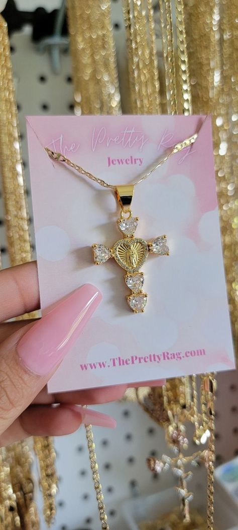 Gold Mexican Jewelry, Big Gold Necklace, Hispanic Jewelry, Virgin Mary Necklace Gold, Xoxo Jewelry, Dope Jewelry Accessories, Mushroom Jewelry, Charms Pandora, Beautiful Gold Necklaces