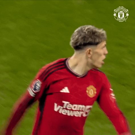 Football Sport GIF by Manchester United - Find & Share on GIPHY Manchester United Goal, Football Clips, Sports Gif, Football Gif, Celebration Gif, One Piece Luffy, Man United, Soccer Players, Manchester United