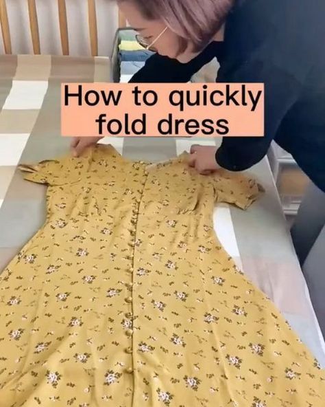 Laundry Diy, Fold Dress, Konmari Folding, Folding Jeans, Shirt Folding, Clothes Organization Diy, Folding Laundry, How To Fold, Sleep Schedule