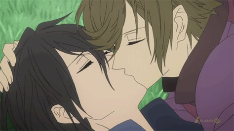 Shin Sekai Yori, Shinsekai Yori, Anime Kiss Gif, Basket Anime, Maid Sama, Shugo Chara, Anime Love Couple, Diabolik, Noragami