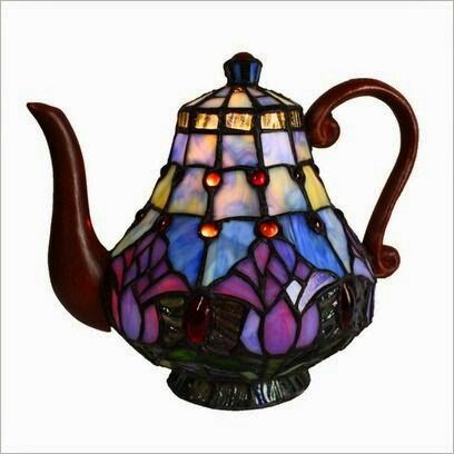 Two of my favorite things. Teapots and stain glass! Teapot Table, Dekor Diy, Tiffany Glass, Tiffany Lamps, Teapots And Cups, Chocolate Pots, Vintage Pyrex, Tea Sets, Glass Lamp