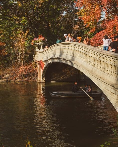 nothing screams romance like an autumnal row boat ride in Central Park 🍂🍁 ••• November 2021 📸: #fujifilmxt30 Ella Fitzgerald And Louis Armstrong, Autumn In New York, Ella Fitzgerald, Louis Armstrong, Boat Ride, Row Boat, Central Park, This Moment, My Mind