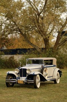 1930 Cars, Antique Cars Photography, 1930s Cars, 1920s Car, Cars Brand, Carros Vintage, Mercedes Sl, Old Classic Cars, Classy Cars