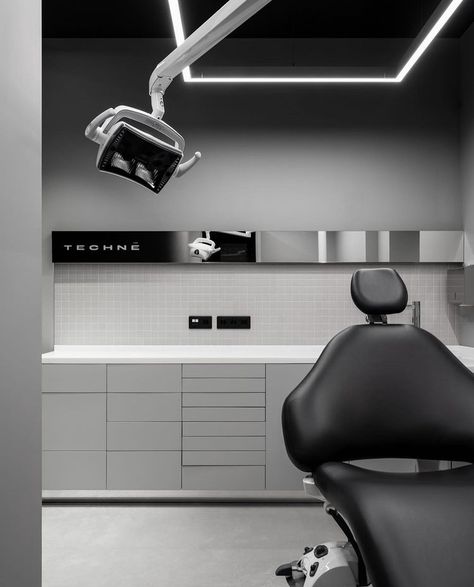 Dental Design Interior, Dental Pictures, Dentist Office Design, Healthcare Interior Design, Dental Aesthetics, Dentist Clinic, Dental Office Design Interiors, Dental Office Decor, Dental Design