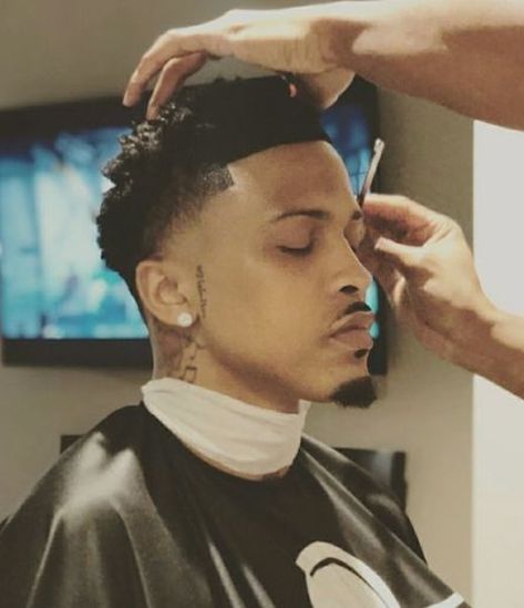 August Alsina Hair, Waves Hairstyle Men, Taper Fade Curly Hair, Black Hair Cuts, Curly Hair Fade, New Natural Hairstyles, August Alsina, Amazing Hairstyles, Hairstyle Names