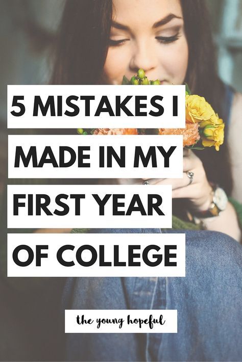 Don't make these mistakes during your freshman year! Learn from these college tips. Freshman Advice, Freshman Tips, First Year Of College, Financial Aid For College, College Scholarships, College Life Hacks, College Survival, College Advice, College Planning