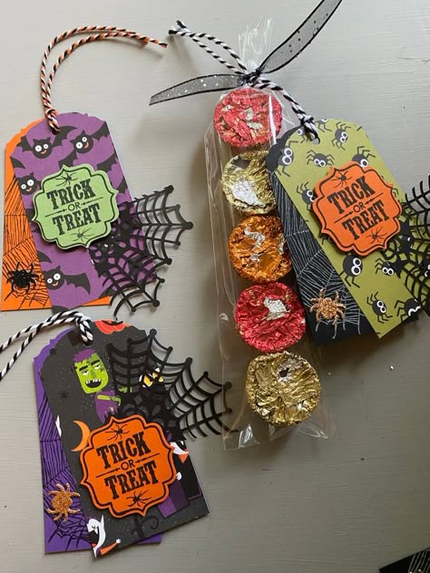 Halloween Tags Gift Tags Treat Tags Treat Bag Happy | Etsy Halloween Package Ideas, Halloween Party Gift Ideas, Halloween Giveaway Ideas, Halloween Candy Crafts, Halloween Packaging, Halloween Package, Halloween Presents, Halloween Treat Holders, Halloween Treat Tags