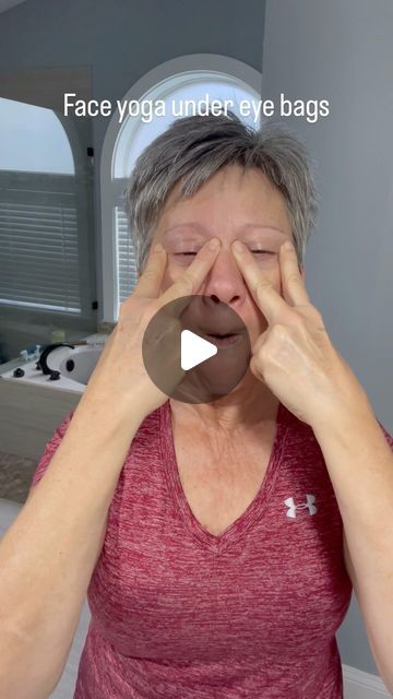 Nicholle Roberson - FACEit on Instagram: "This exercise works great to improve the health and strength of the eyes. It can lessen under eye bags help you to learn to express without using your forehead. #FACEit #FACEitjax #nikkisquicktips #undereyebags #faceyoga #foreheadlines" Face Yoga Exercises, Eye Exercises, Under Eye Bags, Face Yoga, Eye Bags, Yoga Fitness, To Learn, It Works, Yoga