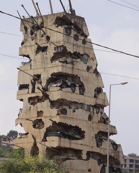 1994. The Hope for Peace (Espoir de Paix) Monument is a monument in Yarze, Lebanon, made to celebrate the end of the Lebanese Civil War in 1990. It was designed by the artist Armand Fernandez. Brutalist Architecture, Brutalism, Beirut, Abandoned Places, Lebanon, Military Vehicles, Ankara, Monument, Architecture Design