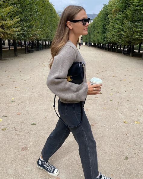 @filippahagg shared a photo on Instagram: “monday stroll 🤍” • Aug 16, 2021 at 1:51pm UTC Spring Outfits Europe, Spring Europe Outfits, Minimalist Chic Fashion, Celine Triomphe Bag, Portugal Outfits, Spring Europe, Triomphe Bag, Rome Outfits, Taupe Cardigan