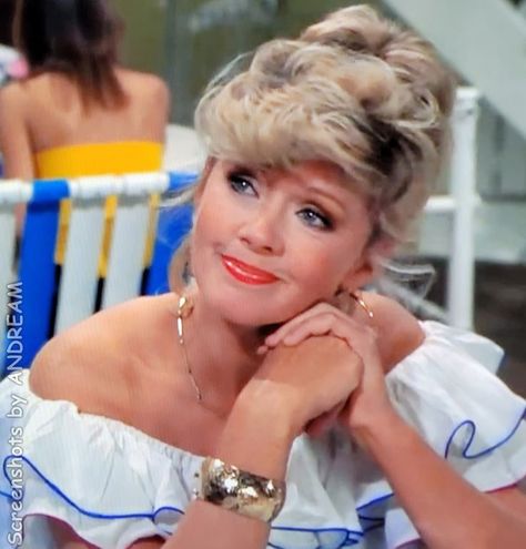 Connie Stevens Actress, James Stacy, The Love Boat, Connie Stevens, Amanda Bynes, Love Boat, She Movie, Screenwriting, Long Legs