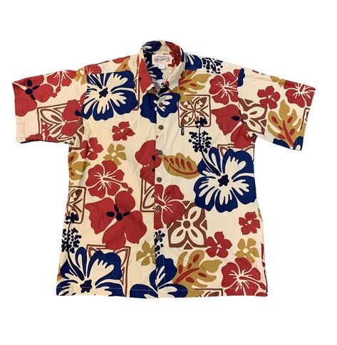 This vintage Local Motion Hawaiian shirt is perfect for any occasion, whether it's a casual get-together or a business meeting. With a size of M, it features a floral pattern and a red color that will surely catch anyone's eye. It has a spread collar style, short sleeves, and a button-up type that is easy to wear. Made from breathable and machine-washable cotton fabric, this shirt is perfect for all seasons and is comfortable to wear. It has a Tiki, Hawaiian, Tropical, and Aloha theme that will make you feel like you're on vacation. The wood buttons and accents add a touch of authenticity to the shirt. This shirt is a must-have for any fashion-savvy man who wants to add a unique and stylish piece to their wardrobe. Hawaiian Oc, Marvel Character Design, Swag Fashion, Wood Buttons, School Dance, Fire Fits, Swag Style, Hawaii Shirt, Business Meeting