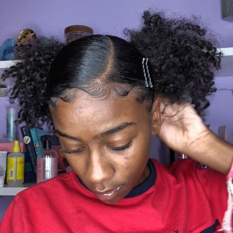 Side Part Space Buns Natural Hair, Side Part Two Buns, Side Part Space Buns, Space Bun Hairstyles, Quando Rondo, Space Bun, Cute Hairstyles Updos, Side Bun Hairstyles, Protective Hairstyles For Natural Hair