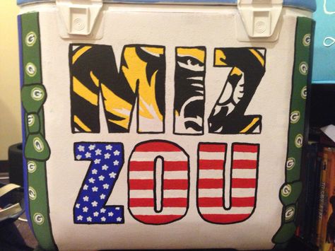 cooler I made for acacias formal at mizzou :) Mizzou logo and American flag Mizzou Frat Cooler, Mizzou Logo, Formal Coolers, Frat Formal, Phi Delt, Painted Coolers, Formal Cooler Ideas, Formal Cooler, Fraternity Coolers