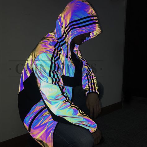 Men autumn iridescent rainbow high ligtht reflective jacket Reflective Streetwear, Iridescent Clothing, Reflective Outfit, Iridescent Jacket, Reflective Clothes, Holographic Jacket, Tech Outfit, Holographic Fashion, Holographic Fabric