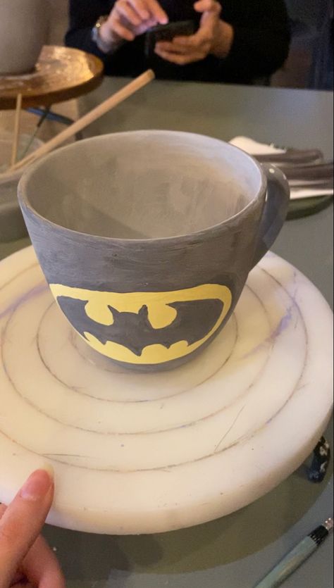 Bat Man Mug, Pottery Painting Ideas For Men, Mug Painting Ideas For Boyfriend, Marvel Pottery, Advanced Pottery, Batman Mug, Lego Mug, Pottery Painting Ideas Easy, Ceramic Cafe