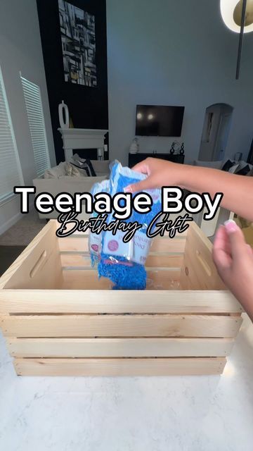 Teen Gift Basket Ideas, Gift Basket Ideas For Boys, Mens Gift Basket Ideas, Teen Boy Birthday, 18th Birthday Gifts For Boys, Diy Birthday Shirt