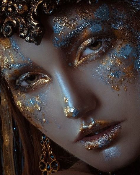 Avant Garde Makeup, Eye Makeup Art, Fantasy Makeup, Editorial Makeup, Costume Makeup, Makeup Designs, Pics Art, Artistry Makeup, Creative Makeup